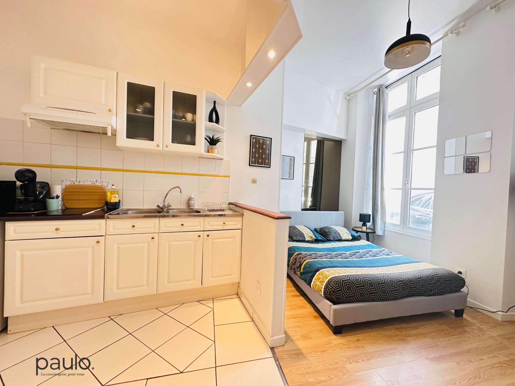 Studio Chaleureux Laon Exterior foto